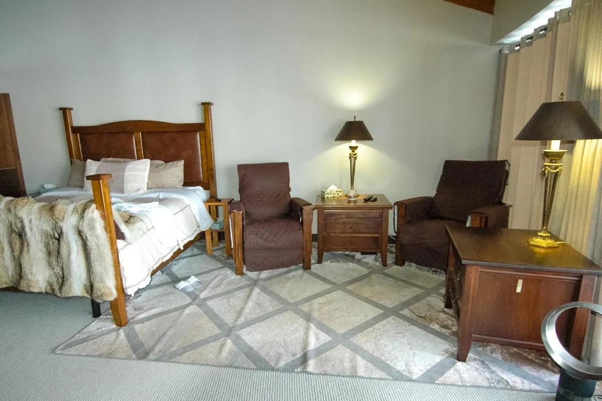 Roundhouse Grotto Bed & Breakfast Calgary Canada