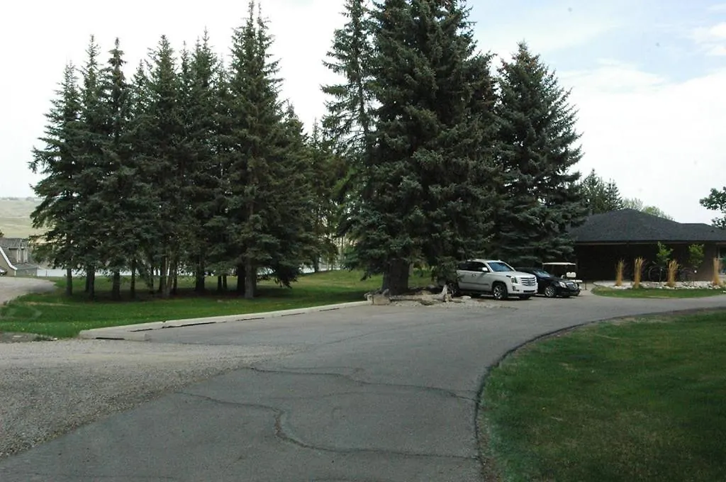 Roundhouse Grotto Bed & Breakfast Calgary